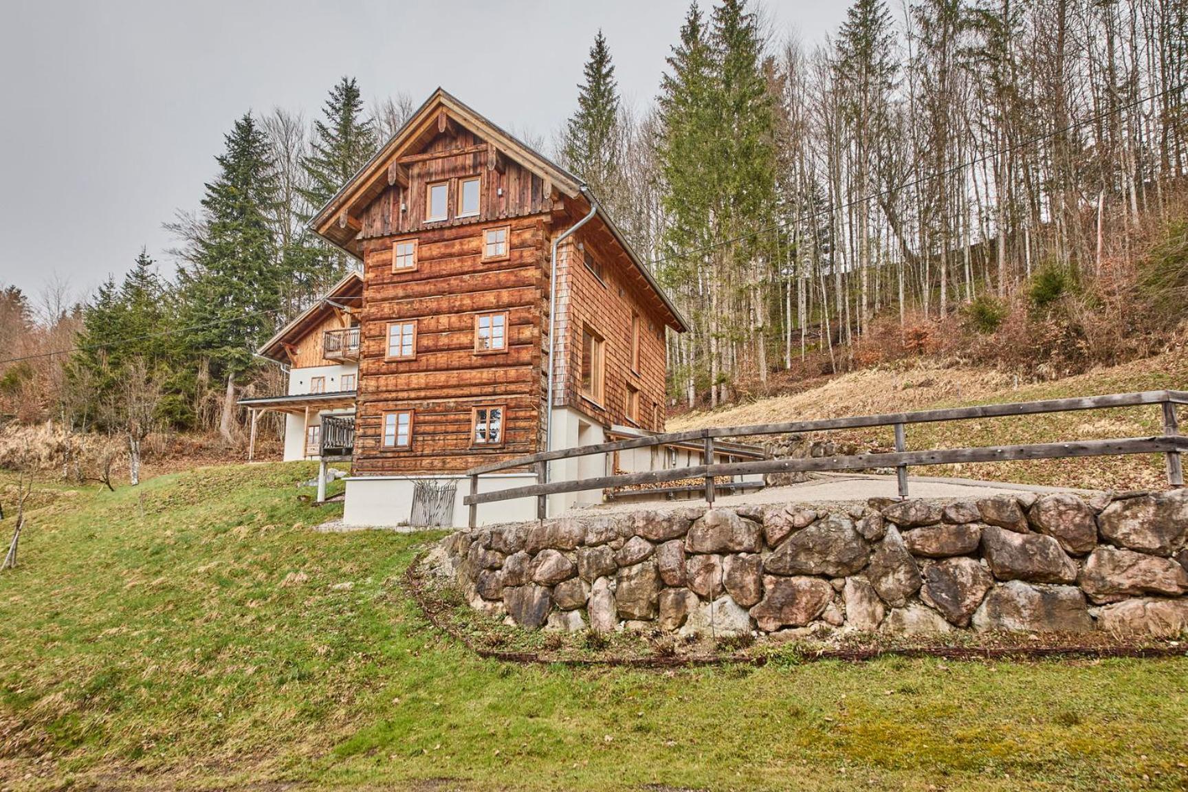 Waldharmonie - Chalet & Apartments Bad Goisern Eksteriør bilde