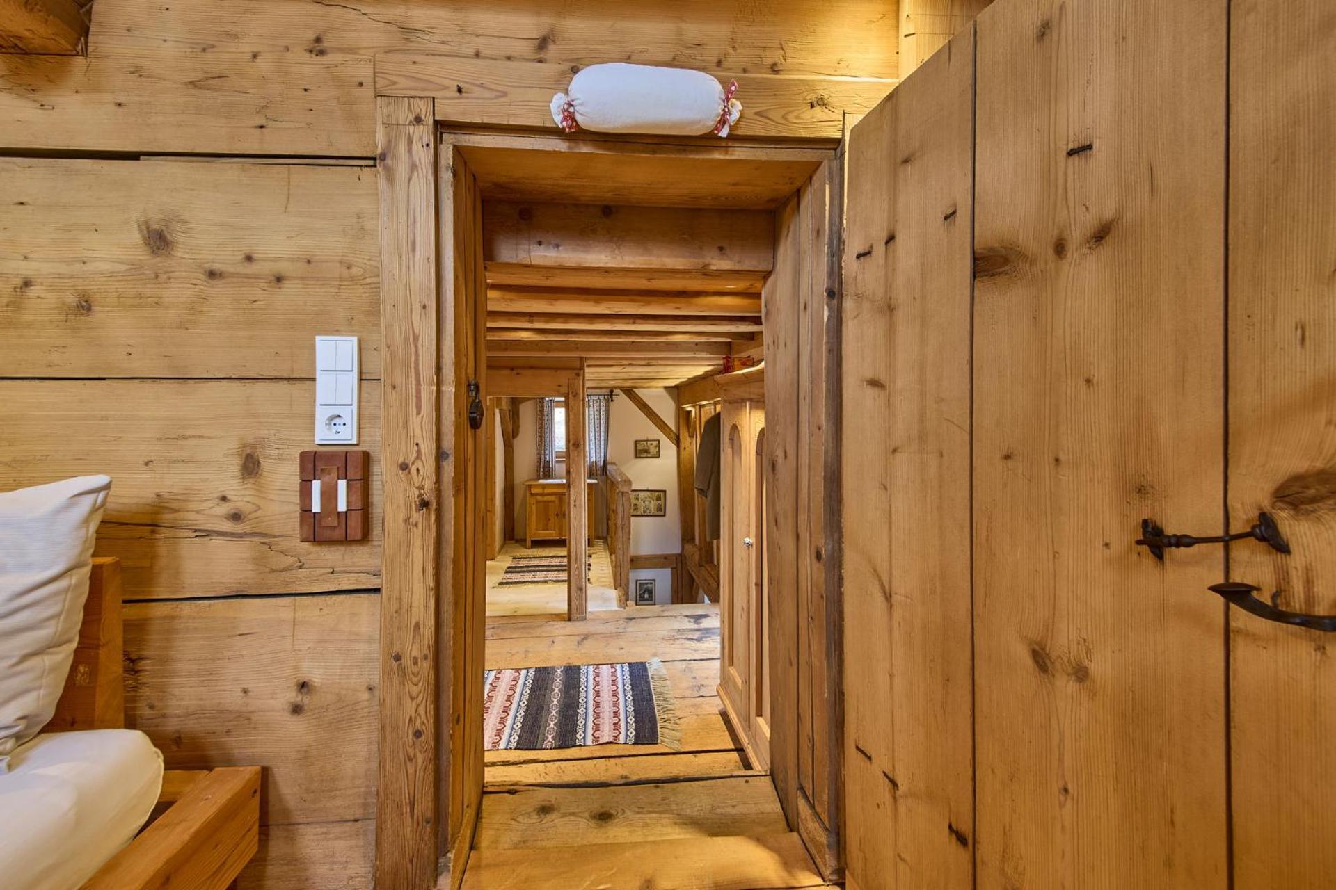 Waldharmonie - Chalet & Apartments Bad Goisern Rom bilde